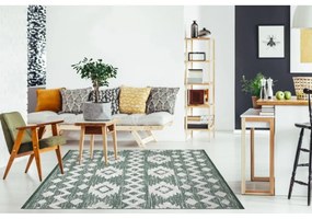Kusový koberec Form zelený 136x190cm