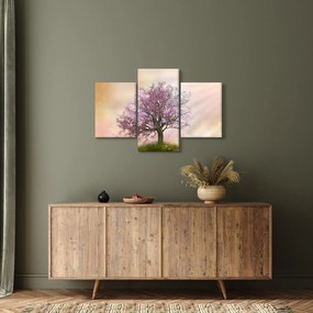 Obraz rozkvitnutého stromu na vrchole kopca (90x60 cm)