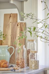IB Laursen Drevená doska s koženou šnúrkou OILED ACACIA WOOD