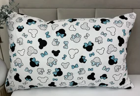 INTERMEDIC SK Detská bavlnená obliečka na vankúš Mickey Mouse tyrkys 45x65 cm – 100 % bavlna