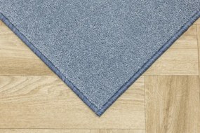 Metrážny koberec GALAXY 81 svetlomodrý