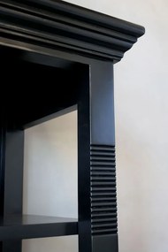 Čierna antik drevená skriňa / vitrína s policami Marseille - 135*55*196cm
