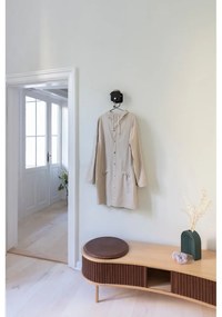 Čierny kovový nástenný vešiak s poličkou Hang in There – UMAGE