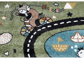 Detský kusový koberec Cesta z mesta zelený 120x170cm