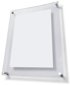 Plexi tabuľa A4 s ozdobnými skrutkami, číra