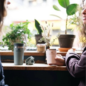 Stanley Termohrnček Café-To-Go Travel Mug 230 ml Rose Quartz, 230 ml