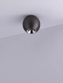Minimalické bodové svietidlo Nano Hliník