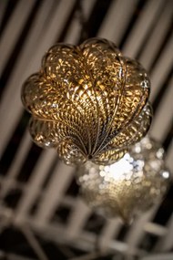 SIRU - Luster na reťazi GOCCIA 1xE27/60W/230V pr.25 cm béžová/hnedá benátske sklo