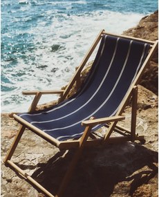 Modré drevené záhradné ležadlo Vilara – Kave Home