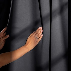 Záves AmeliaHome Blackout s multifunkčnou páskou 140x245 cm oceľovo sivý