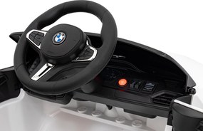 Ramiz Vozidlo, auto BMW M4 Biela