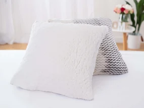 Beránková obliečka na vankúšik mikroplyš 45 × 45 cm - Yuliya (2 ks)