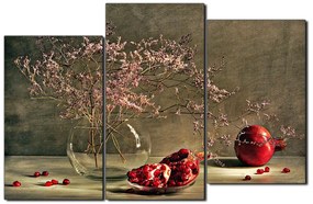 Obraz na plátne - Zátišie - vetva a granátové jablko 1274D (135x90 cm)