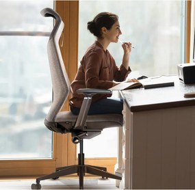 Ergonomická kancelárska stolička MOSH Airflow 502 - čierna
