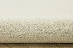 Metrážny koberec FOREST 70 krémový