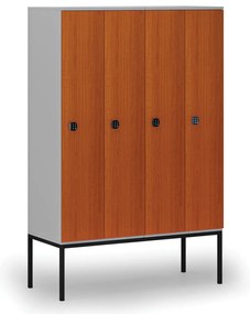 Drevená šatníková skrinka S4 s podnožou, 4 oddiely, 1871 x 1200 x 500 mm, demont, kódový zámok, sivá/čerešňa