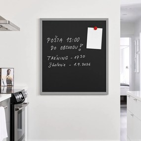 Toptabule.sk  Čierna kriedová tabuľa v šedom drevenom ráme COLOR 90x120 cm