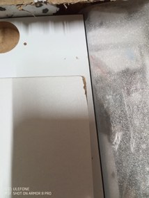 AKCIA Biela skrinka pod umývadlo MASON BL13, čierny vysoký lesk HG II. akosť