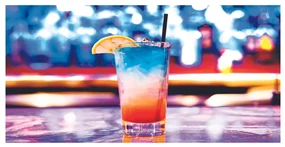 PLÁŽOVÁ OSUŠKA Z MIKROVLÁKNA DRINK 100X180 CM VZOROVANÁ
