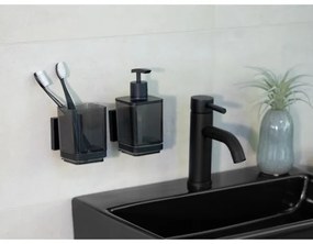 WENKO 71444800 - Dávkovač mydla VACUUM-LOC QUADRO ED 7,5x16 cm čierny