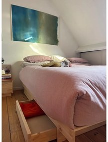 Dvojlôžková posteľ z borovicového dreva s úložným priestorom s roštom 140x200 cm v prírodnej farbe Kanso – Karup Design