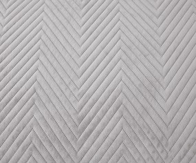Svetlosivý zamatový prehoz na posteľ so vzorom ARROW VELVET Rozmer: 170 x 210 cm