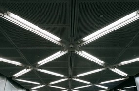 Sada hermetického LED svietidla 120 cm + 2x žiarivky G13 PREMIUM 4860lm STRONG