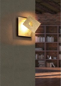 LED nástenné svietidlo v zlatej farbe Leano – Trio