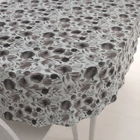 Biante Dekoračný oválny obrus Rongo RGP-504 Hnedé popínavé lístky na bielom 80x120 cm