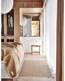 Okrovožltá deka s prímesou vlny 140x200 cm Ylva Ochre – Pappelina