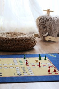 Hrací koberec Človeče nehnevaj sa + figúrky a kocka - 92x92 cm
