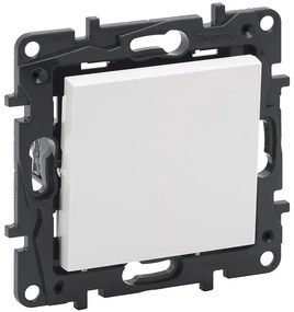 Vypínač jednoduchá 863101 biely