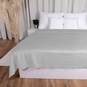 Biante Zamatový prehoz na posteľ Velvet Prémium SVP-027 Svetlo sivý 140x200 cm