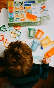 Hravá modelína – štartovacia súprava – zelená