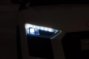 Ramiz Audi R8 na batérie pre deti Biela + diaľkové ovládanie + EVA + pomalý štart + MP3 LED