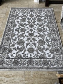 Kvalitný koberec s orientálnym vzorom Šírka: 120 cm | Dĺžka: 170 cm