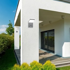 Brilagi - LED vonkajšie nástenné svietidlo so senzorom RIANO LED/8W/230V strieborné