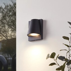 Vonkajšia nástenná lampa čierna IP44 so senzorom súmraku - Femke