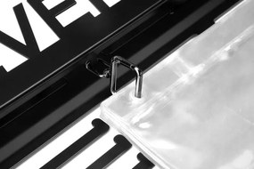 Nástenný vešiak na medaily a štartovacie čísla NEVER GIVE UP čierny