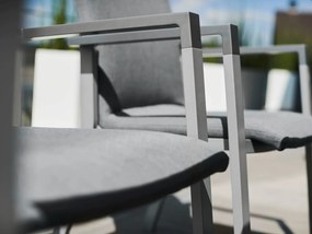 Rasmus polstrovaná záhradná jedálenská stolička sivá