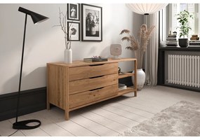 Nízka komoda z dubového dreva v prírodnej farbe 140x64 cm Twig – The Beds