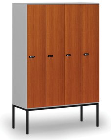 Drevená šatníková skrinka S4 s podnožou, 4 oddiely, 1871 x 1200 x 500 mm, demont, mechanický kódový zámok, sivá/čerešňa