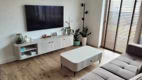 Závesná TV skrinka Vesper 3D 187 cm - kašmír / čierne úchytky