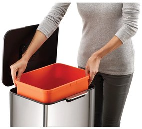 Oceľový odpadkový kôš na triedený odpad v striebornej farbe 60 l Totem Max – Joseph Joseph