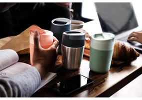 Oranžový cestovný hrnček 450 ml Sipp – Joseph Joseph