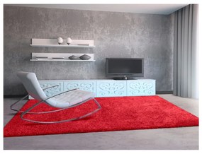 Červený koberec Universal Aqua, 160 × 230 cm