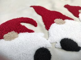 Vianočná 3D obliečka na vankúš CHRISTMAS - 3 škriatkovia 45x45 cm - šedý/červený/biely