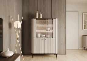 Vitrína Vesper 103 cm štvordverová - kašmír / orech / čierne nohy