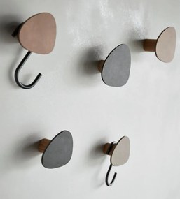 Závesný oceľový háčik v striebornej farbe S-Hook – LIND DNA