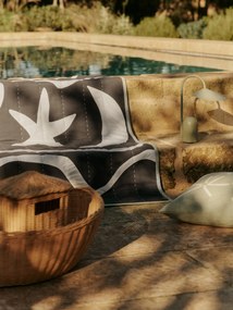 Ferm Living Stmievateľná LED lampa Arum Tea Green